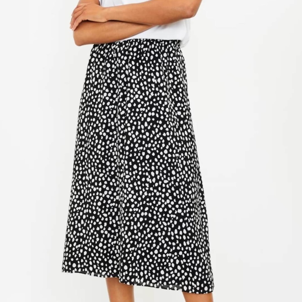 LOFT Black and White Dot A-Line Skirt